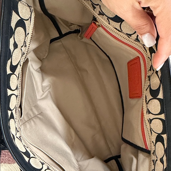 Coach Signature Canvas Zip Top Tote Black/Kahki Red Interior - Picture 12 of 14